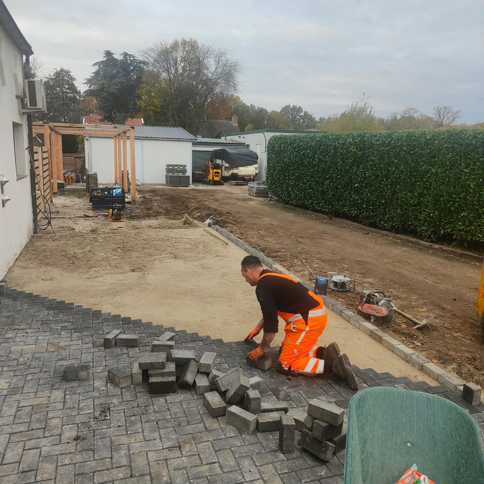 stratenmaker en opperman bieden zich aan