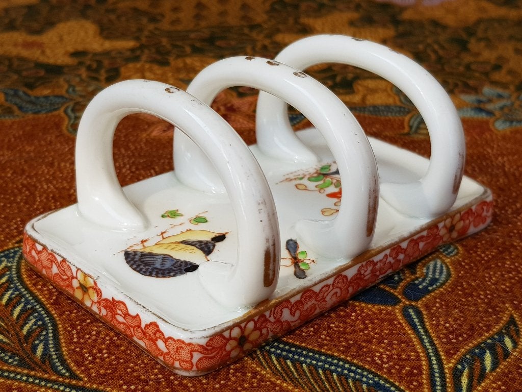 Mooi antiek toastrekje uit Engeland van porselein 9,5 cm., Ophalen of Verzenden