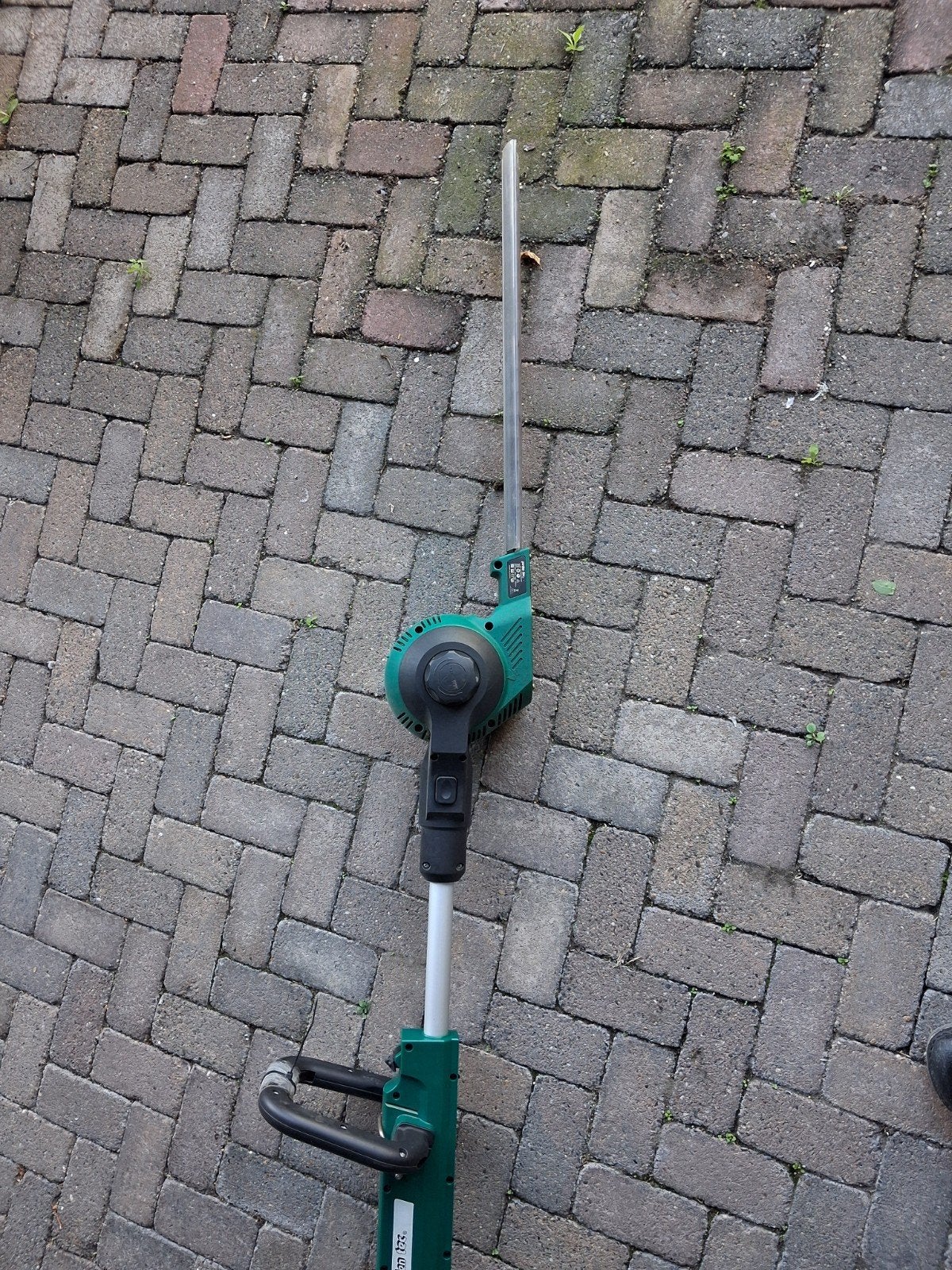 heggeschaar elektrisch uitschuifbaar, Ophalen, Elektrisch