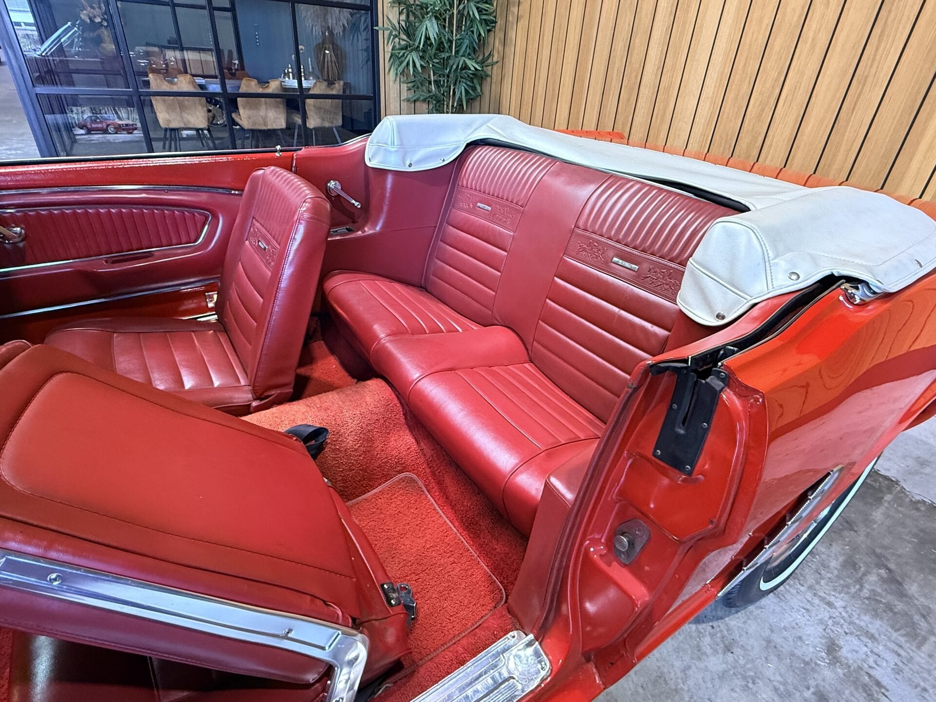 Ford Mustang Convertible 289 V8 Automaat. vvfffvf, foto 10