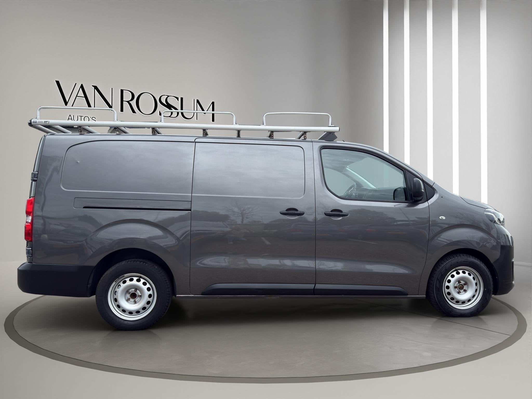 Toyota PROACE Worker 2.0 D-4D Cool Comfort Long 3-zits | L+R, Auto's, Voorwielaandrijving, Stof, Gebruikt, Euro 6
