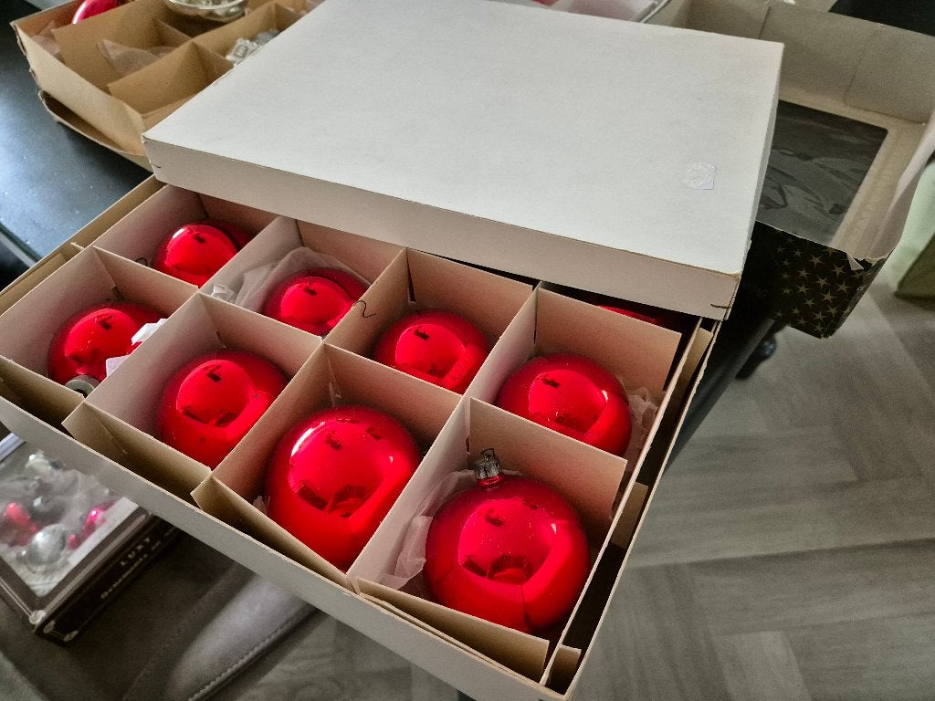 Doos oude vintage kerstballen rood 12 stuks, *, Gebruikt, *, Ophalen of Verzenden
