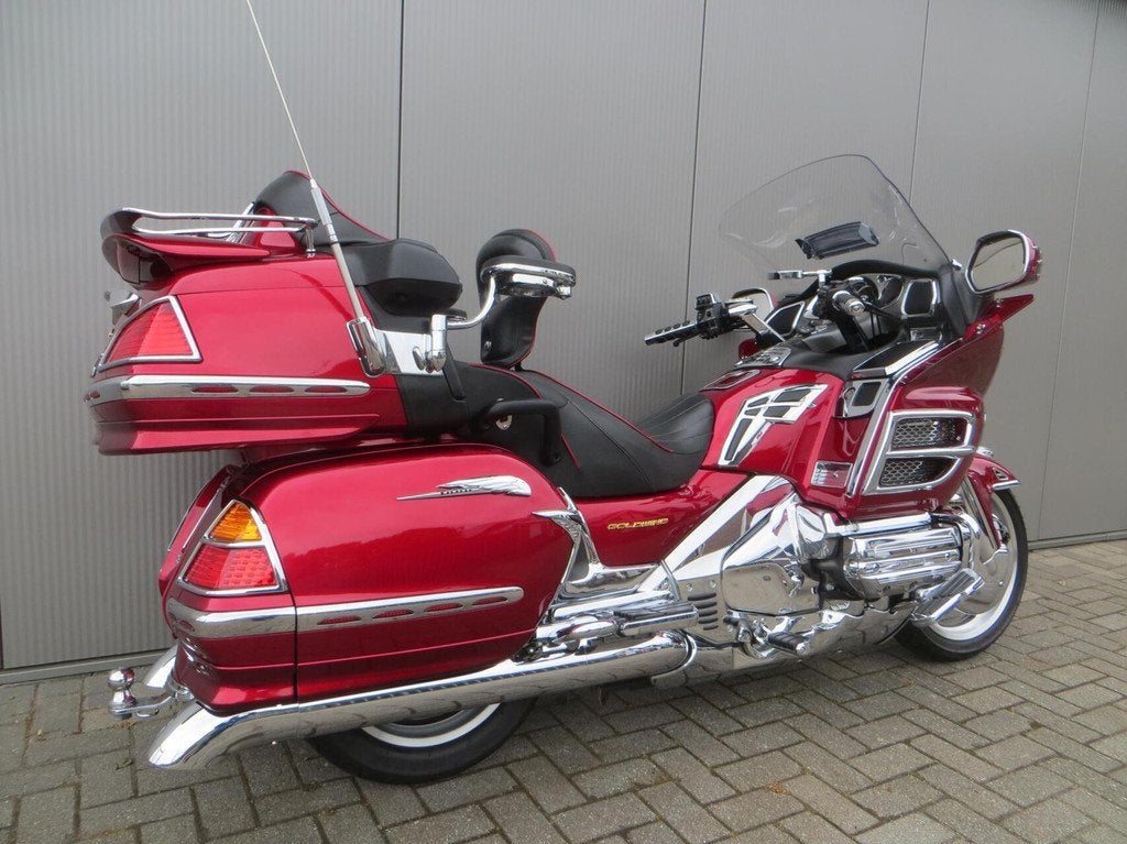 Honda GL 1800 Gold Wing Dual C-ABS Deluxe, Bedrijf, Cruise Control, Meer dan 35 kW, Toermotor
