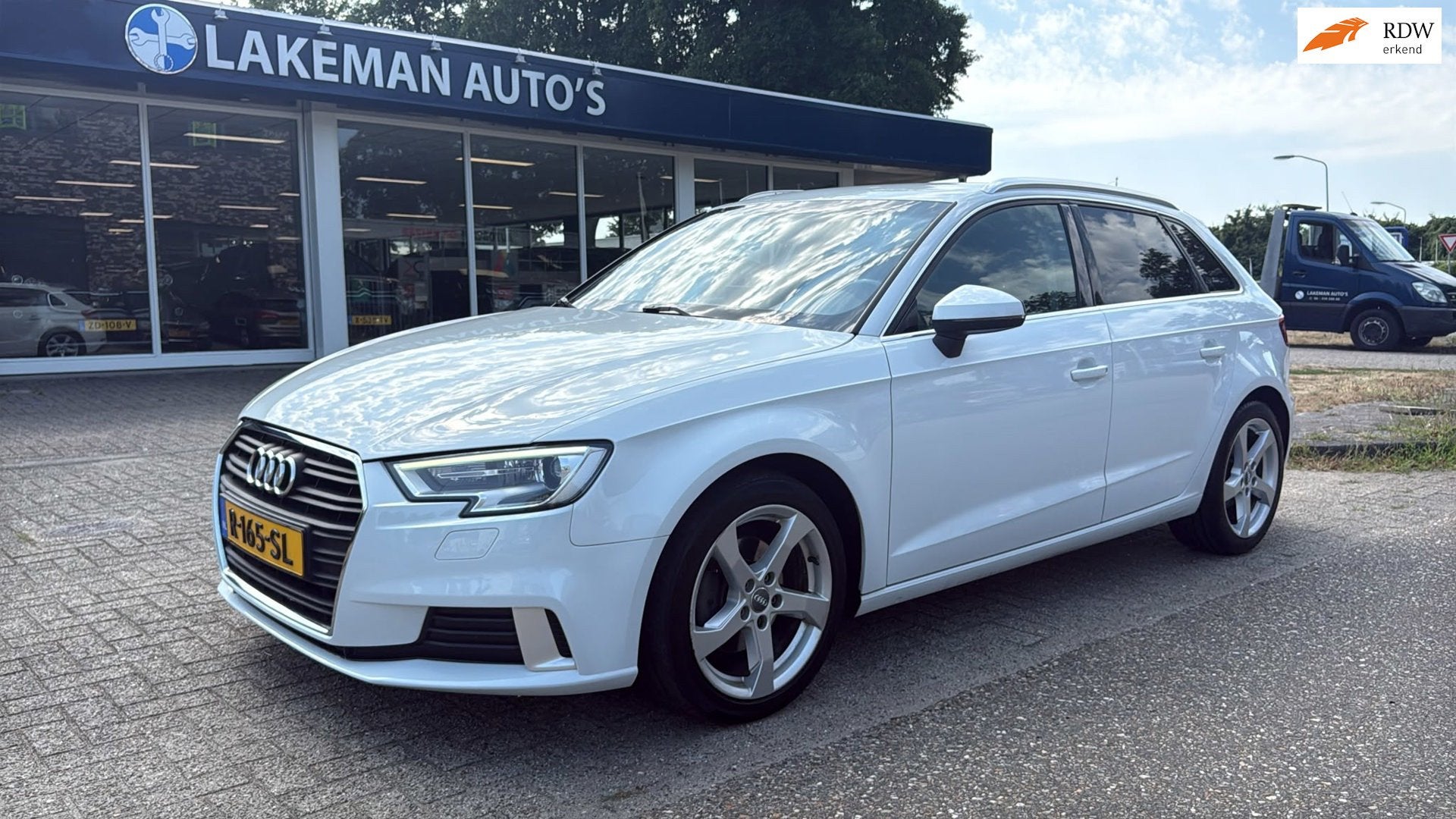Audi A3 Sportback 1.0 TFSI Carplay Sport Pro Line Xenon Whit, Auto's, Gebruikt, Euro 6, 116 pk, Wit