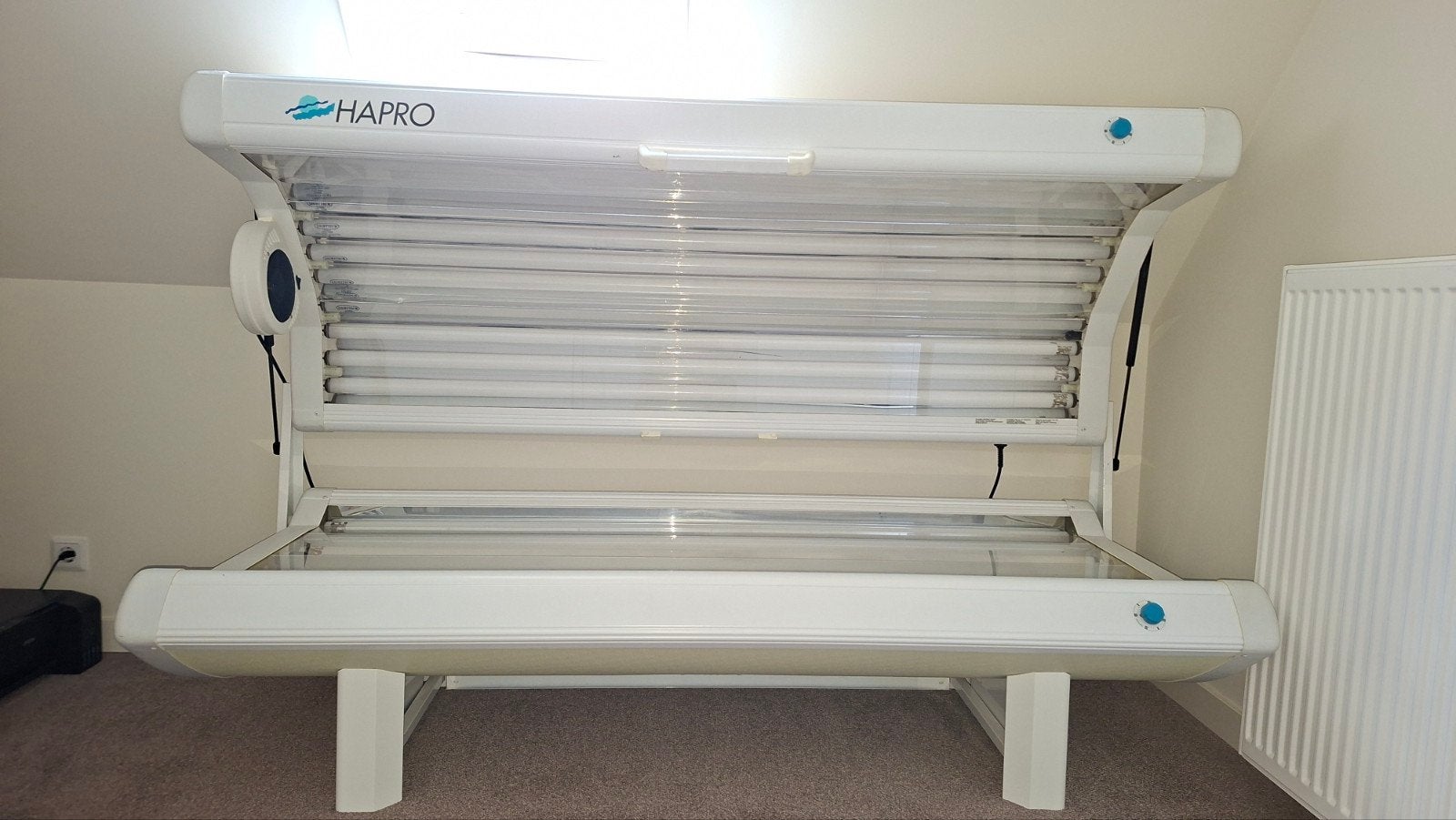 Dubbele zonnebank met gezichtsbruiner er ventilator, Ophalen of Verzenden, 15 lampen of meer