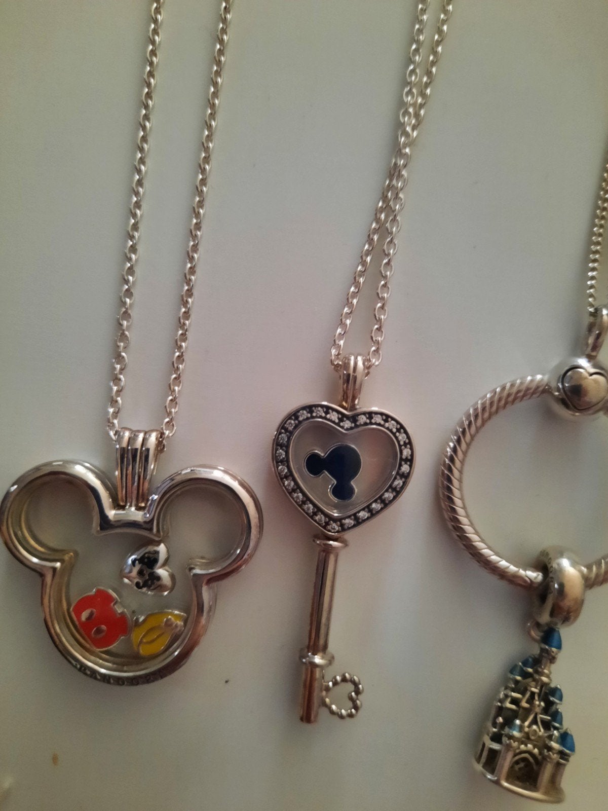 Disney Pandora kettingen met hangers, Ophalen of Verzenden, Mickey Mouse, Nieuw, Beeldje of Figuurtje