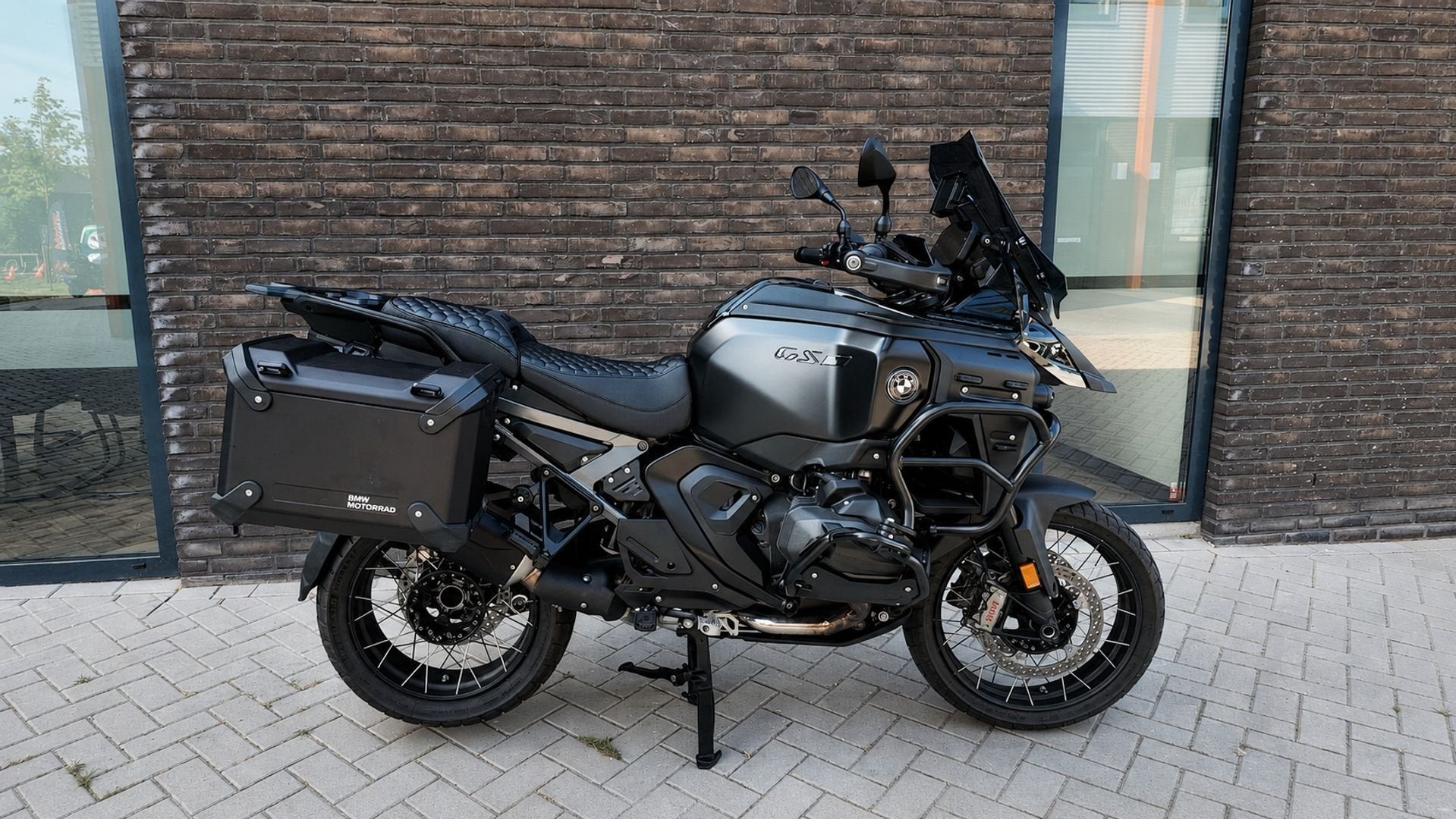 BMW R1300 GS Adventure  R 1300 GS GS1300 BTW - 1 of 1300, 2 cilinders, Motorrijbewijs A, Bedrijf, Onbekend