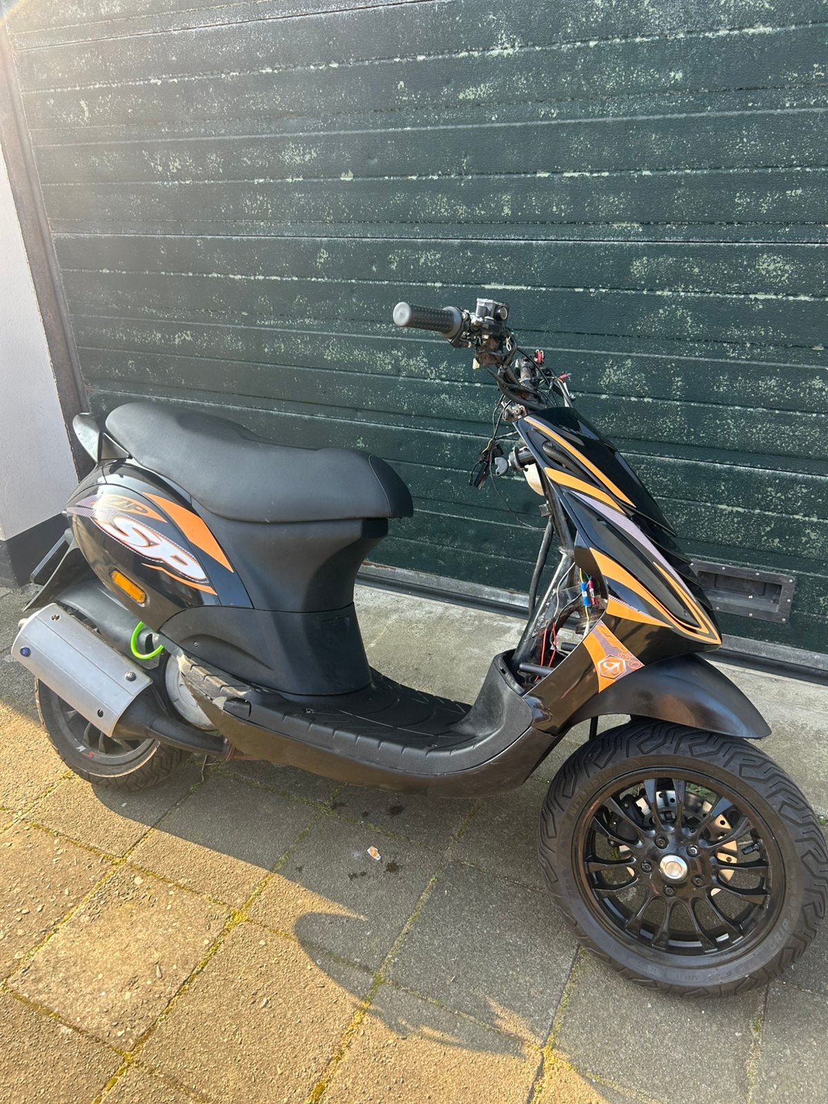 Zip SP 2000 125cc LC Piaggio Brom TEKOOP/TERUIL, Fietsen en Brommers, Scooters | Piaggio, Ophalen of Verzenden, Zo goed als nieuw