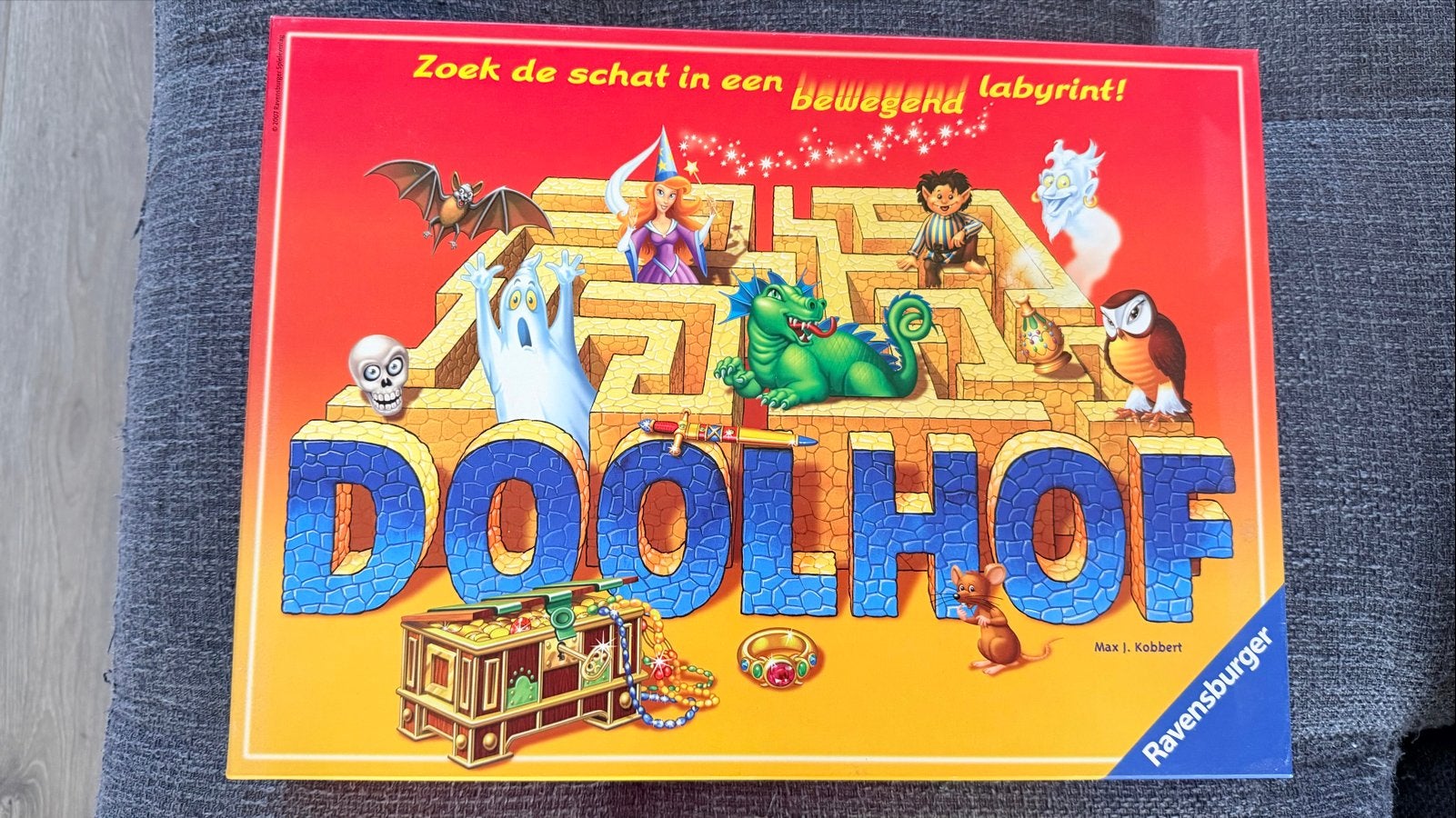 Doolhof bordspel van Ravensburger, Drie of vier spelers, Ophalen, Zo goed als nieuw