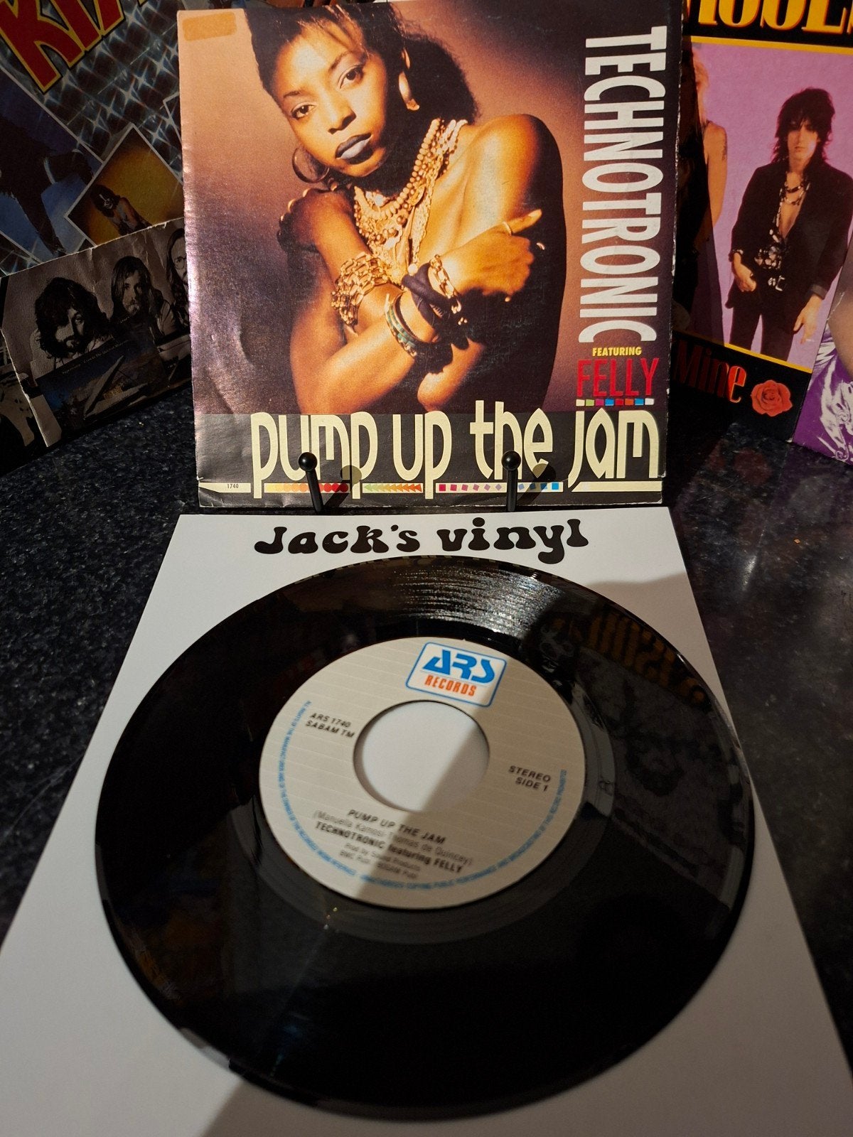 Technotronic - Pump Up The Jam    1989/2, 7 inch, Ophalen of Verzenden, Zo goed als nieuw, Beschermende buitenhoes
