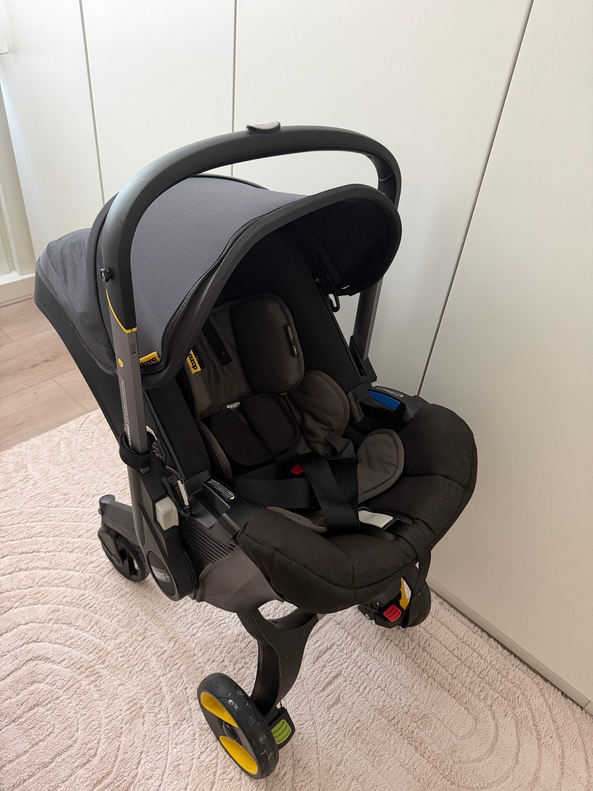 Doona+ kinderwagen + Maxi-Cosi autostoel, Ophalen, Zo goed als nieuw, Overige merken