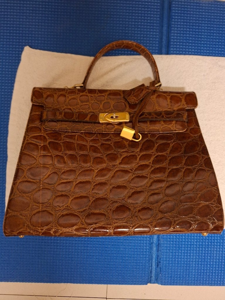 Zeer mooie Italiaanse tas van Sumati 33cm., Ophalen of Verzenden, Zo goed als nieuw, Bruin, Handtas