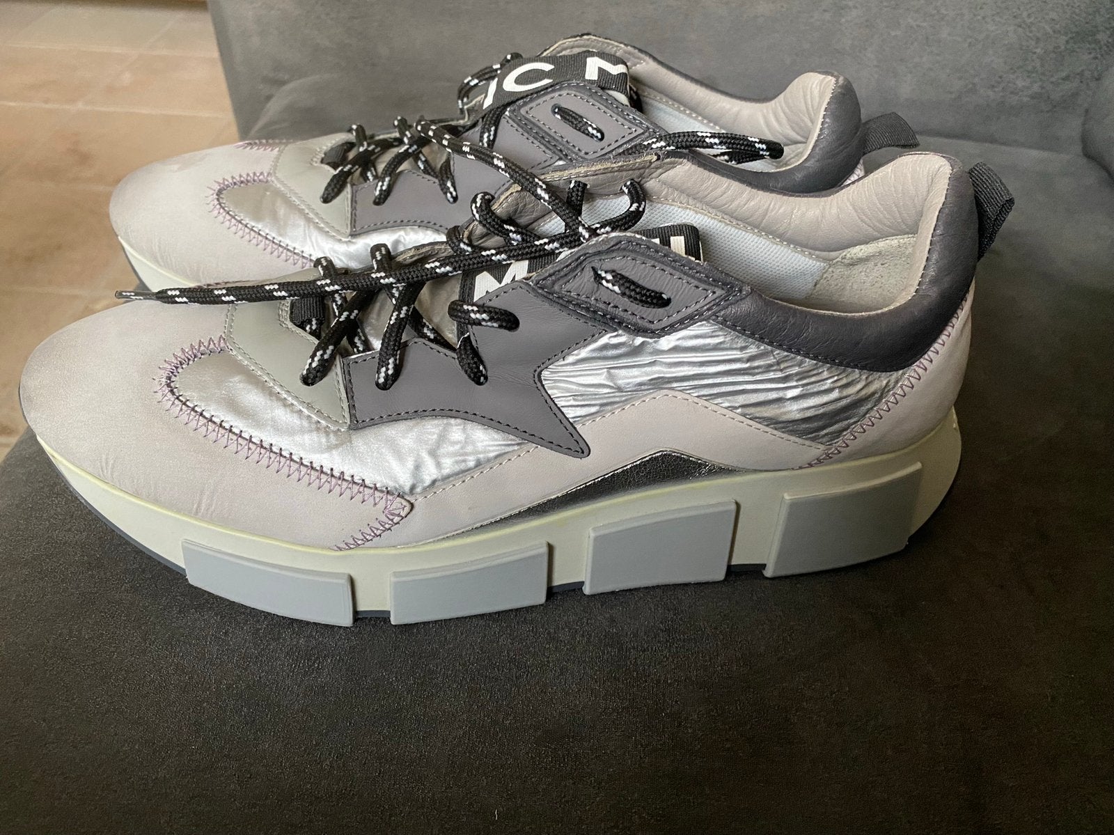 Vic Matié sneakers maat 40, Ophalen of Verzenden, Grijs, Sneakers of Gympen, Zo goed als nieuw