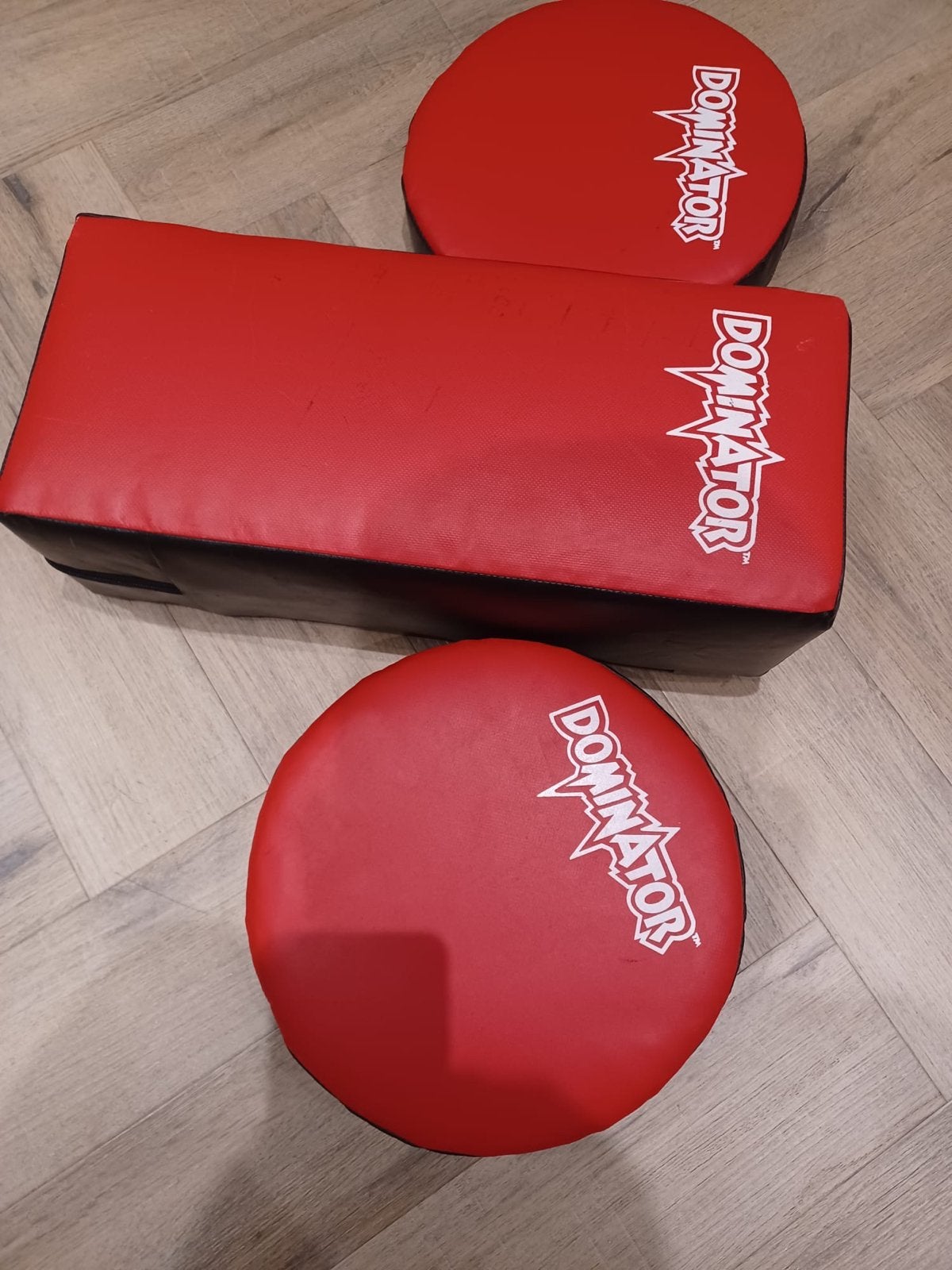 Dominator bokspads en stootkussen - Zo goed als nieuw, Ophalen, Zo goed als nieuw, Boks-accessoire