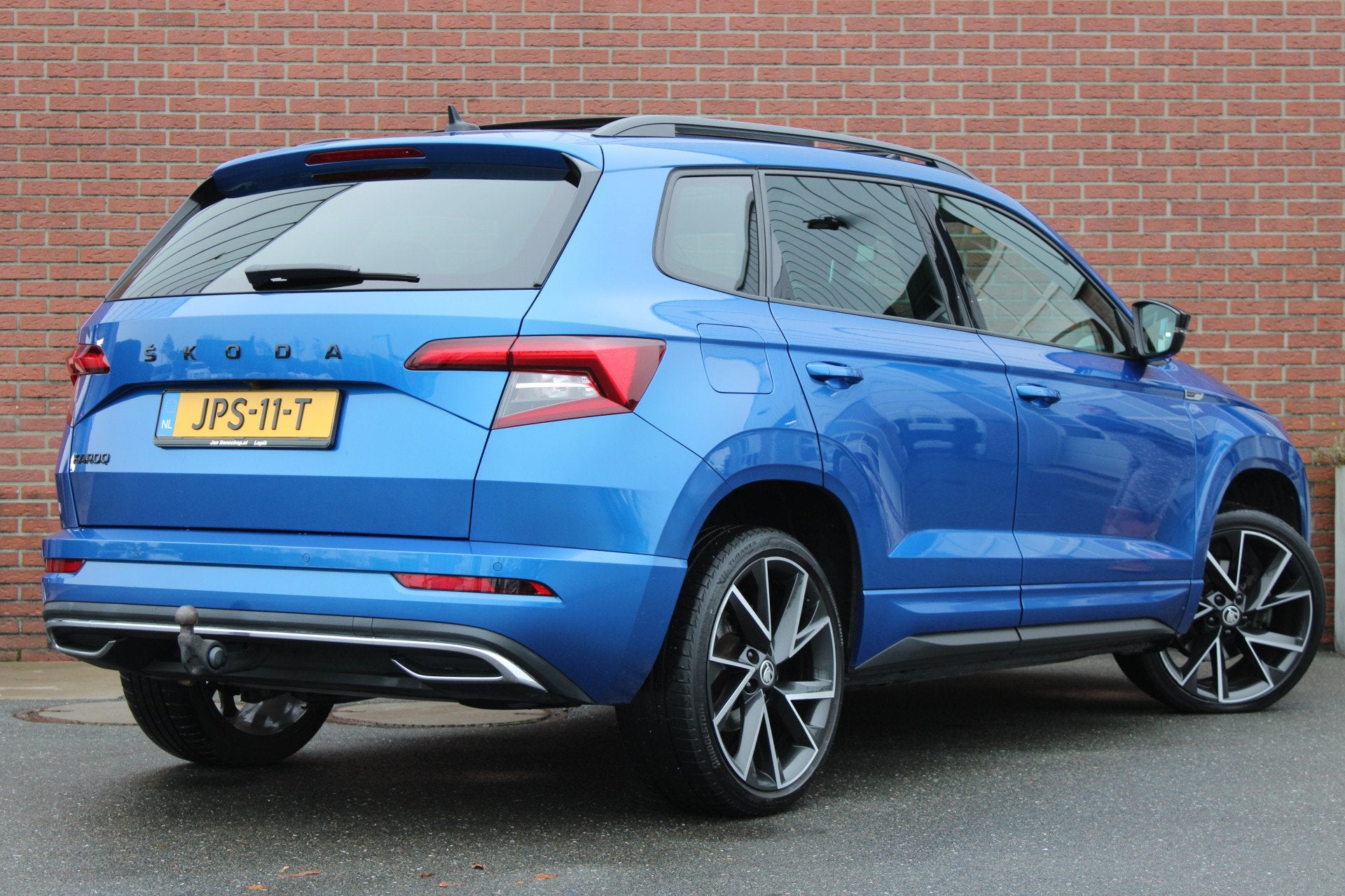 Skoda Karoq 1.5 TSI 150PK ACT Sportline Business |PANO-DAK|T, Dealer onderhouden, 4 cilinders, Blauw, Karoq