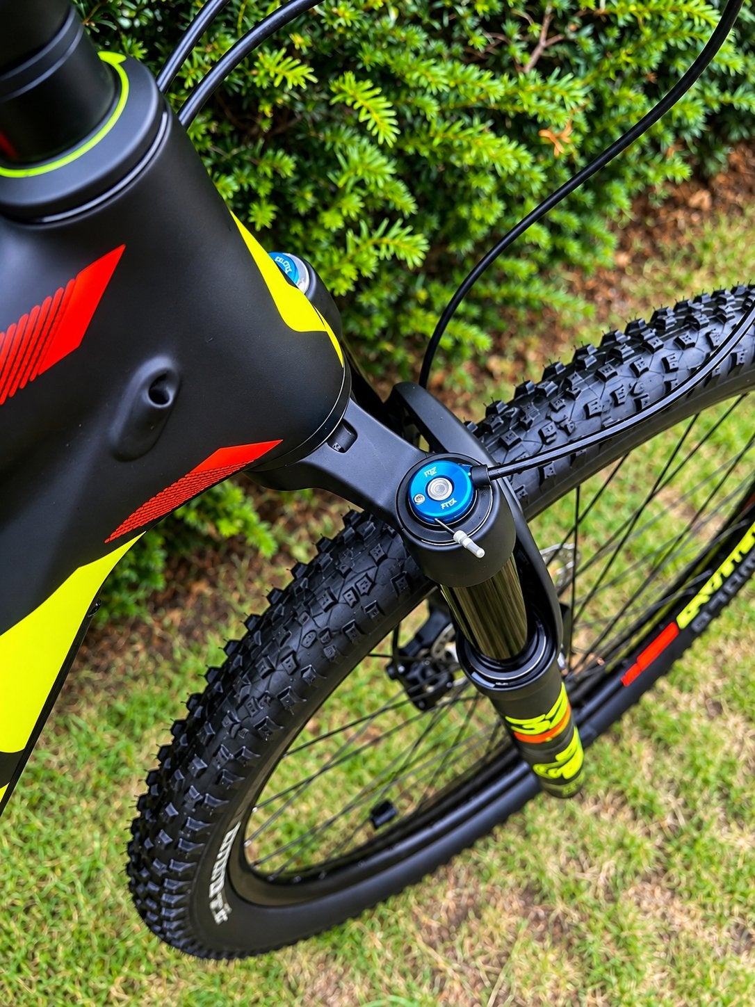 Foto 10 van SCOTT Scale 930 Carbon 29 inch | Nieuwprijs €2.100 | Maat L