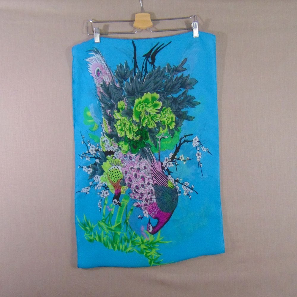 Vintage blauwe sjaal met print pauw, Kleding | Dames, Maat 38/40 (M), Verzenden, Zo goed als nieuw, Vintage