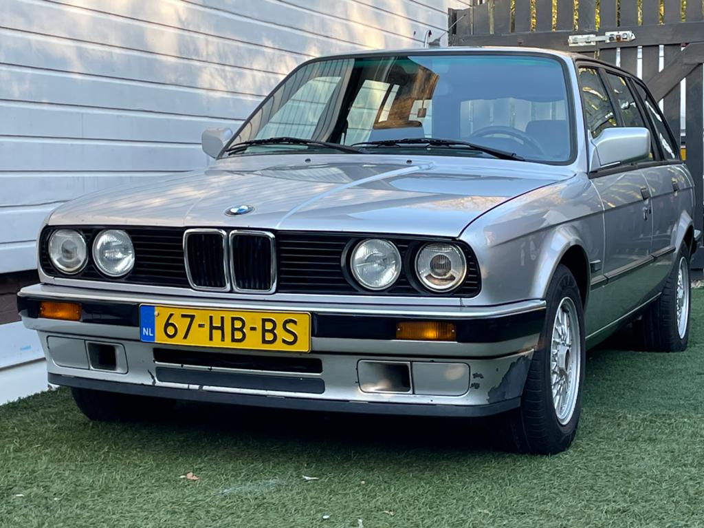 BMW 3-Serie 1.8 I 318 Touring AUT U9 1993 Grijs, Auto's, BMW, Automaat, Achterwielaandrijving, 4 cilinders, 1796 cc