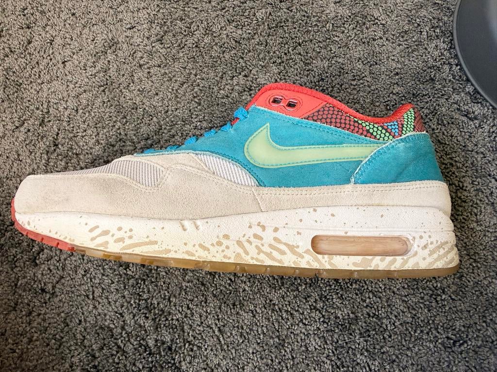 Nike Air Max 1 Brazil Lanceiro - EU42, Ophalen of Verzenden, Gedragen, Overige kleuren, Sneakers of Gympen