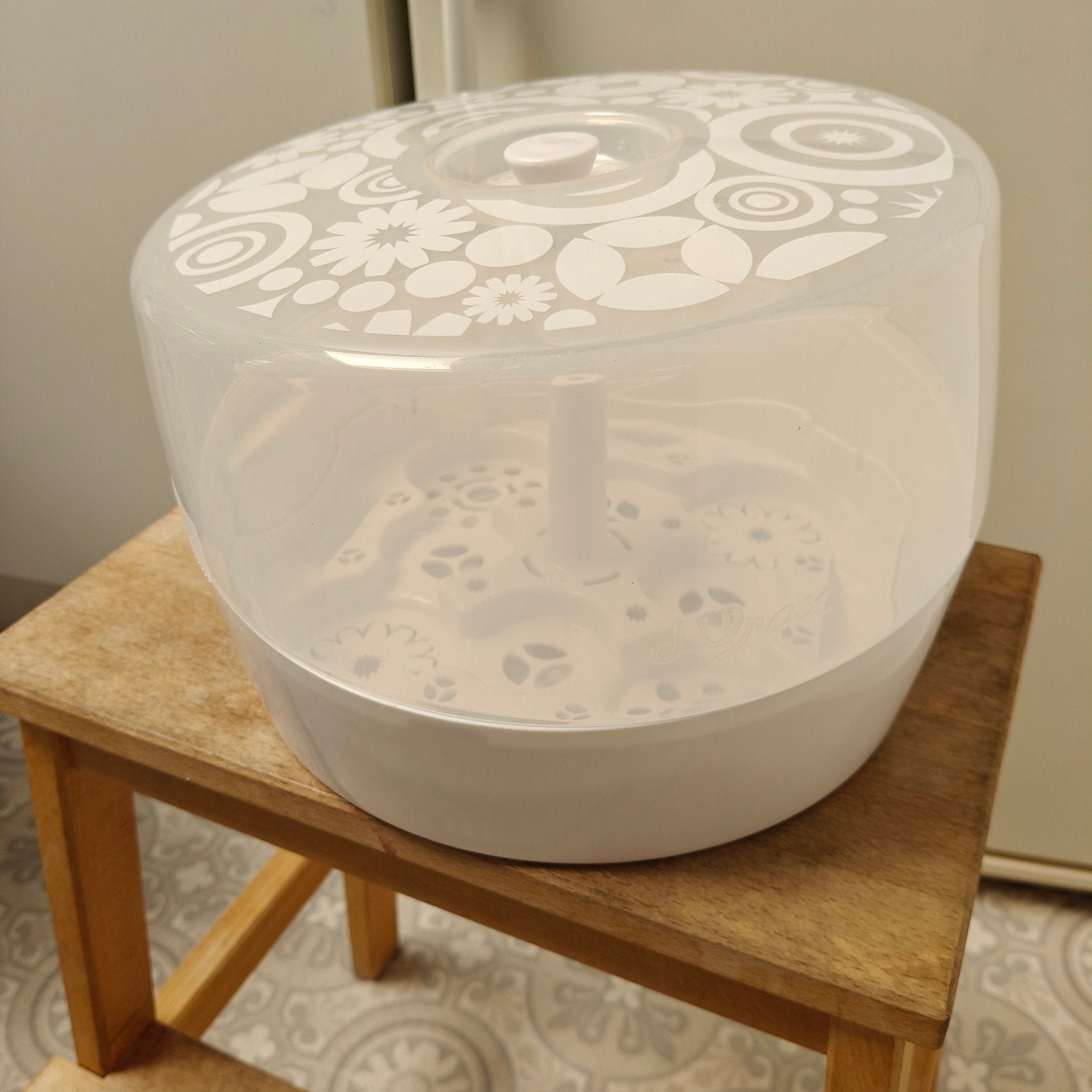 Magnetron sterilisator voor babyflessen, Kinderen en Baby's, Ophalen of Verzenden, Zo goed als nieuw, Sterilisator, Overige merken