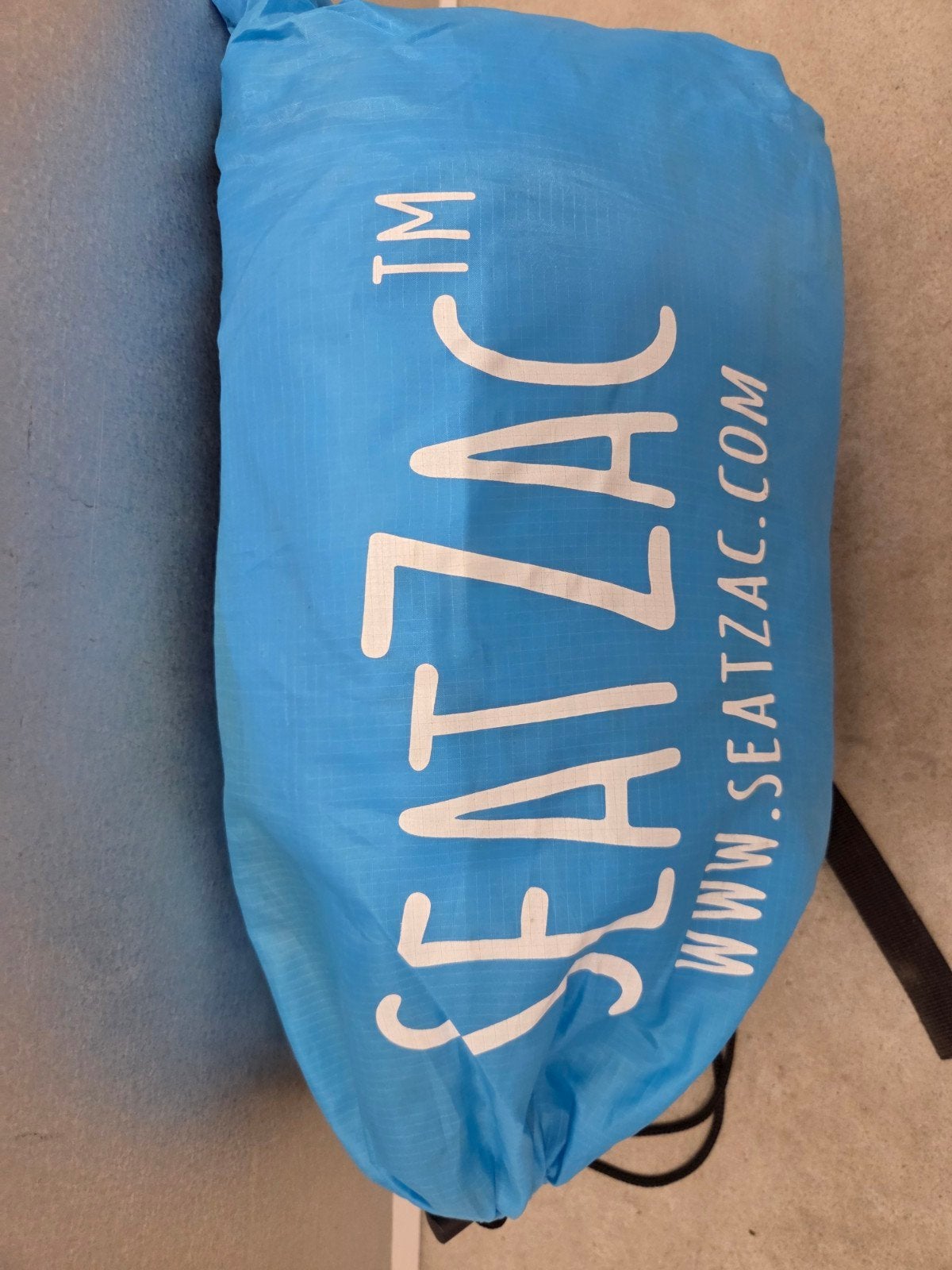 SeatZac opblaasbare loungebank - Blauw, Ophalen of Verzenden, Zo goed als nieuw