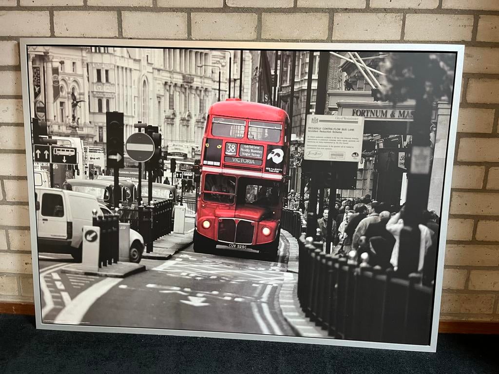 IKEA VILSHULT London Bus Schilderij 140x100 cm, Ophalen, Overige materialen, 125 cm of meer, Zo goed als nieuw