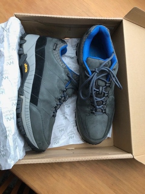 Human Nature wandelschoenen - Zo goed als nieuw, Ophalen of Verzenden, Nieuw, Schoenen