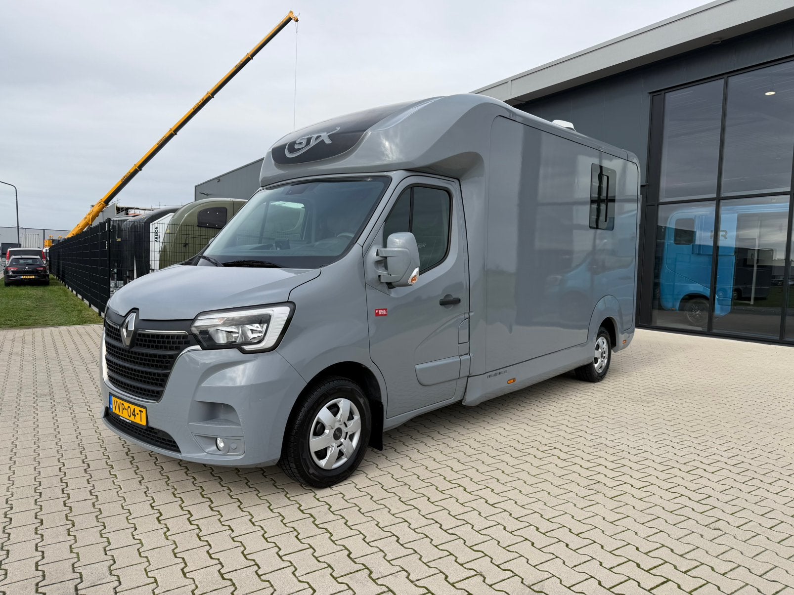 Foto 3 van Renault STX >AUTOMAAT<  paard-en-wagen Paardenvrachtwagen