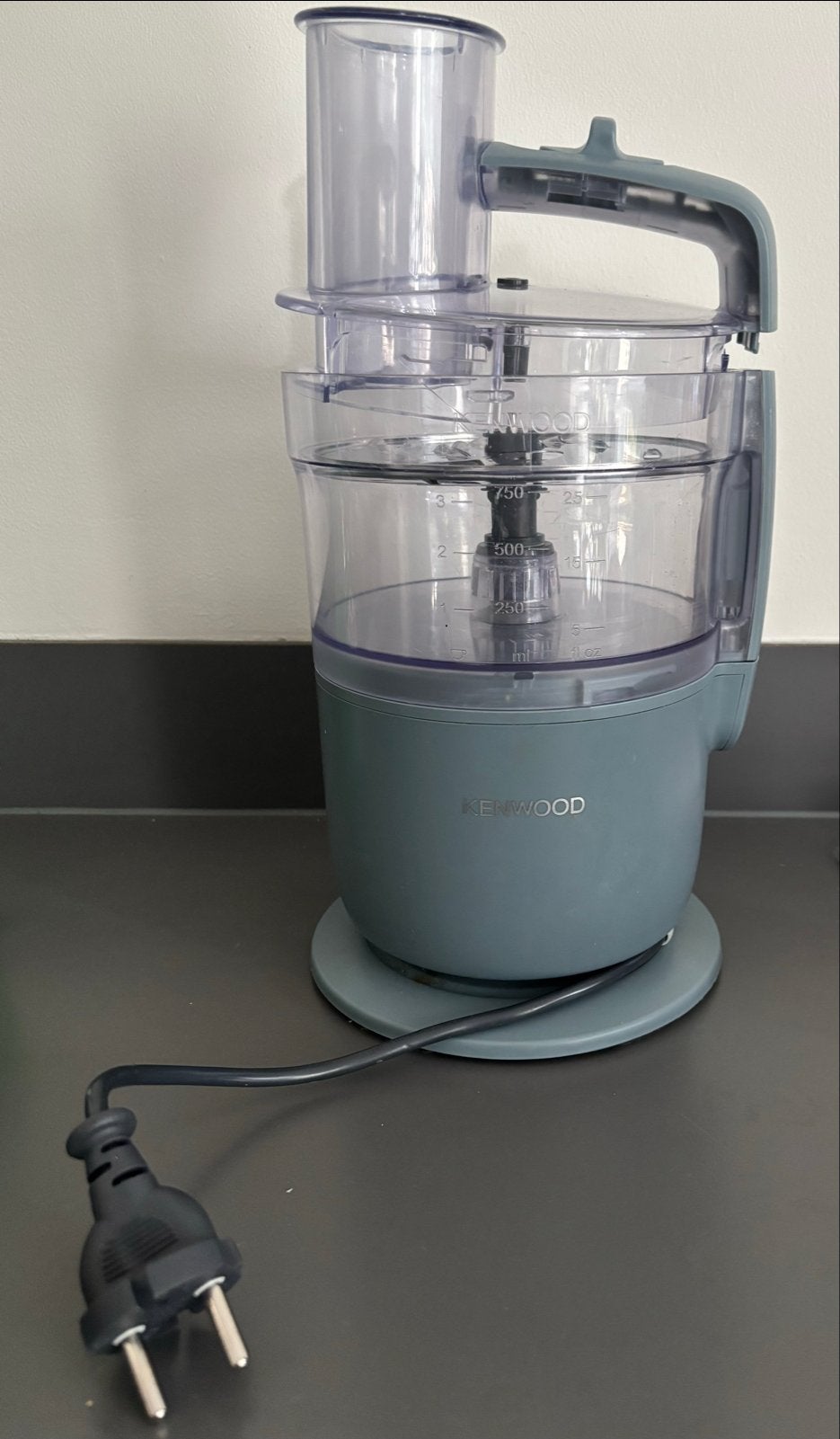 Kenwood Multipro Go Compacte Foodprocessor, Witgoed en Apparatuur, Keukenmixers, Ophalen, Gebruikt, 1 tot 2 liter, 2 snelheden