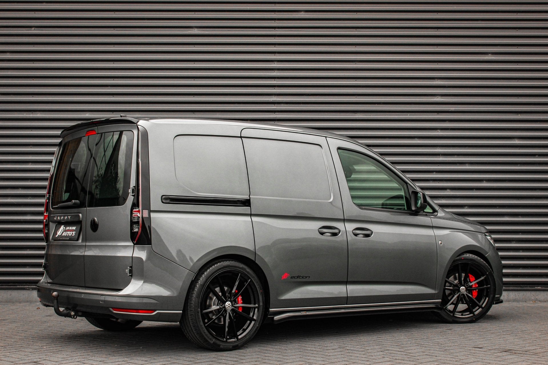 Volkswagen Caddy Cargo 2.0 TDI JB-Edition 199PK / FULL OPTIO, Auto's, Voorwielaandrijving, Dealer onderhouden, 4 cilinders, Volkswagen