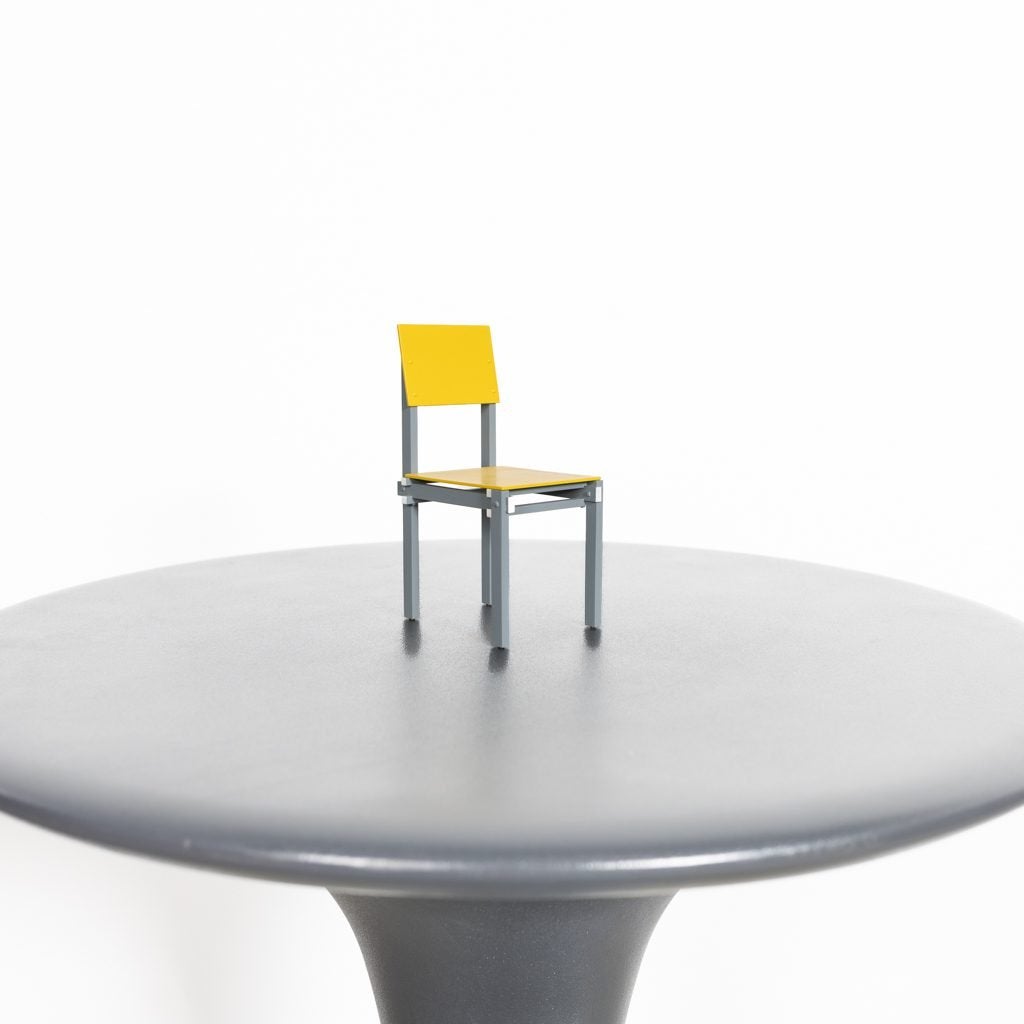 Vitra Miniatuur Rietveld Miniature Military Stoel Geel/Antra, Niet ingevuld, Zo goed als nieuw, Niet ingevuld, Niet ingevuld