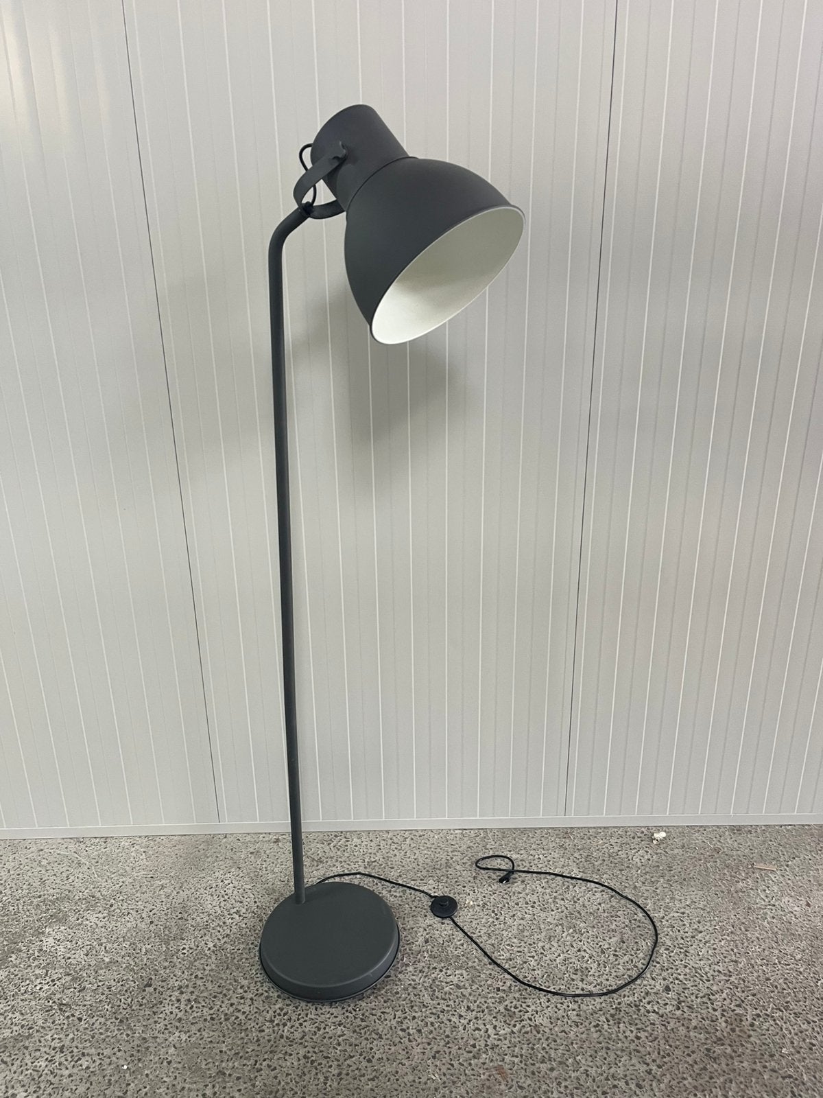 Ikea HEKTAR lamp, Huis en Inrichting, Lampen | Vloerlampen, Ophalen of Verzenden, Zo goed als nieuw, Metaal, 150 tot 200 cm