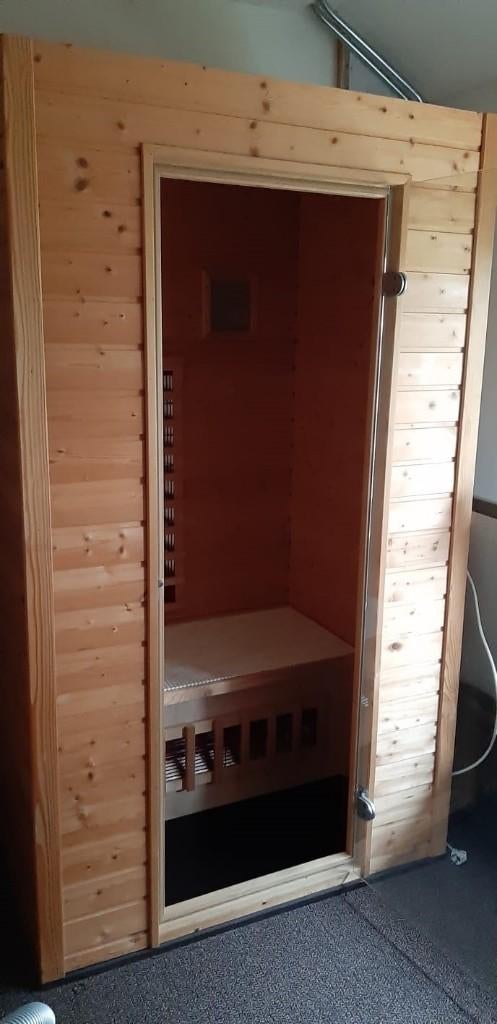 Nieuwe infraroodsauna, Cerdic en een licht gebruikte, Ophalen, Nieuw, Infrarood, Complete sauna