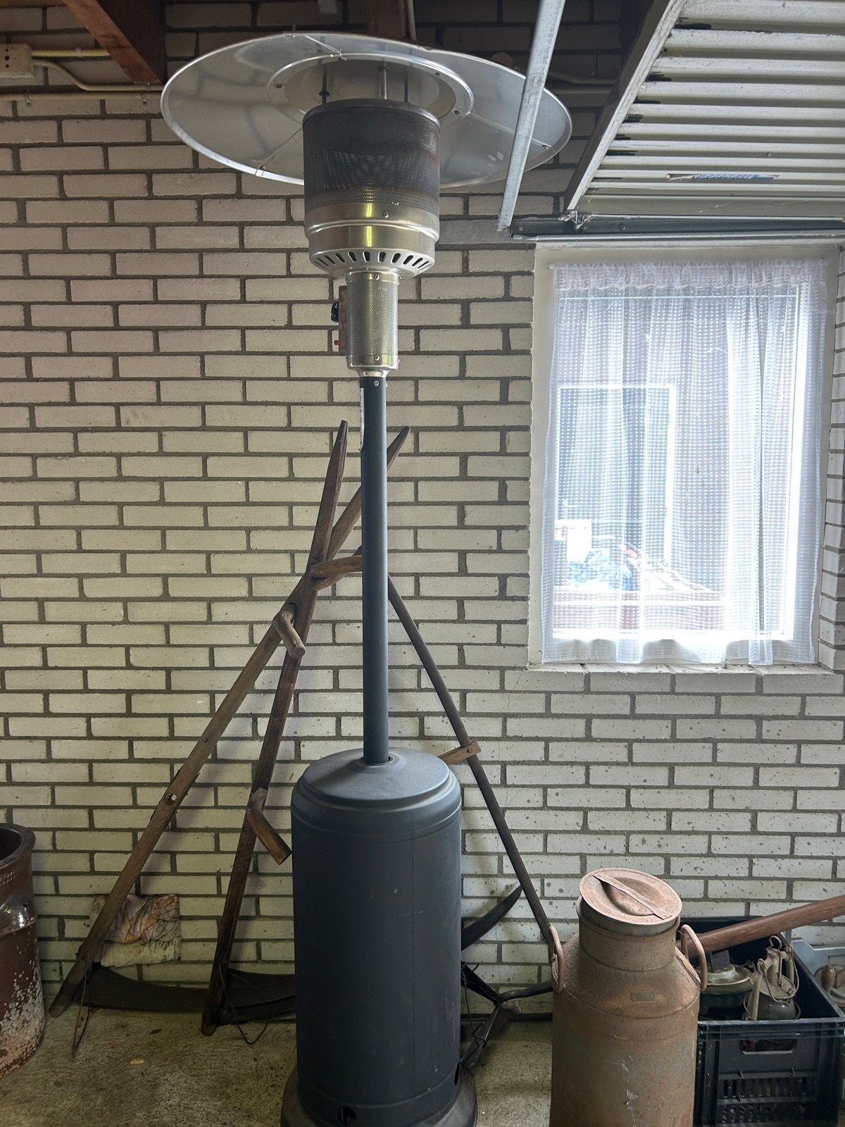 Grote terrasverwarmer op gas - Perfect voor koude avonden, Tuin en Terras, Ophalen, Gebruikt, Gas, Vloer