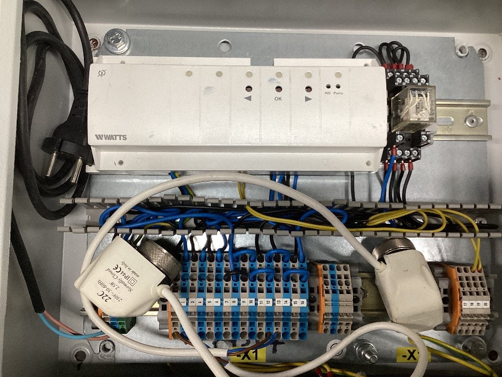 Zonneregeling watts vloerverwarming, Ophalen of Verzenden, Gebruikt, Overige typen