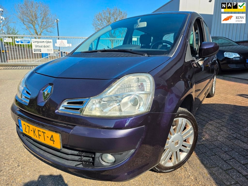 Renault Grand Modus 1.2 TCE Exception, Auto's, Voorwielaandrijving, 101 pk, Gebruikt, Leder en Stof