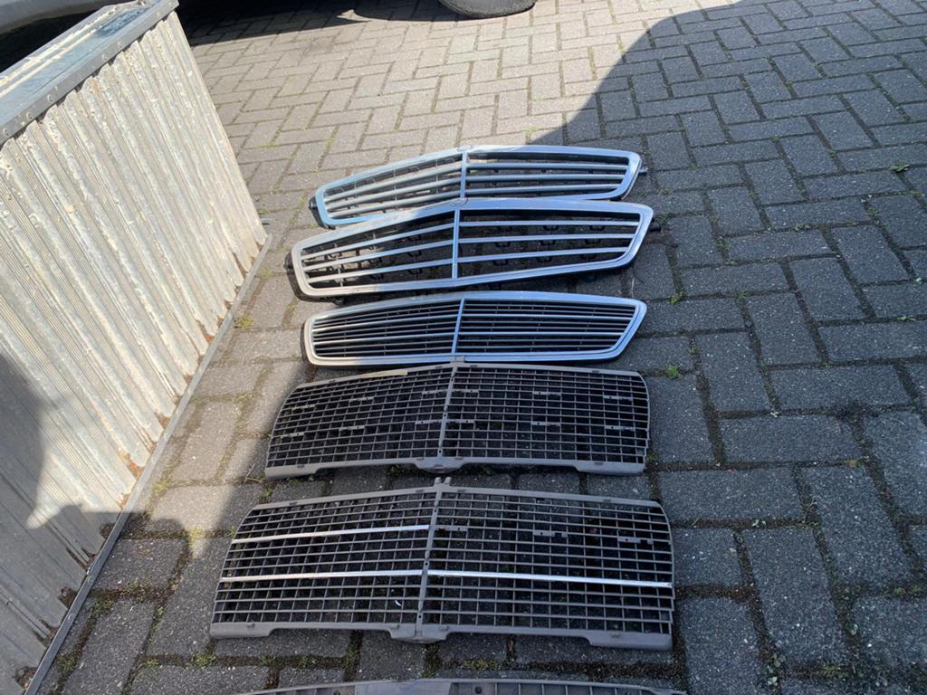 Diverse Mercedes Grillen, Auto-onderdelen, Ophalen, Gebruikt, Voor, Mercedes-Benz