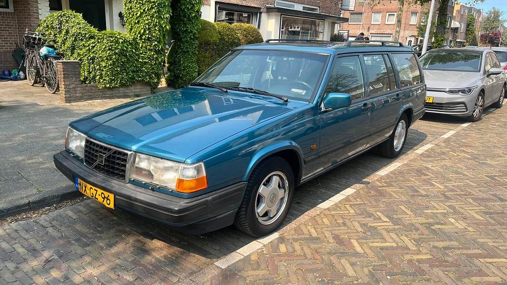 Prachtige Volvo 940 AUT 1996 Blauw - LPG - schuifdakje, Auto's, Volvo, Automaat, Euro 5, Blauw, Grijs