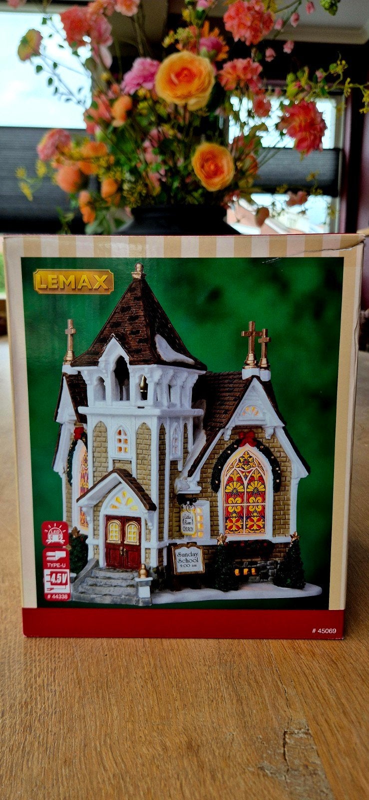 Lemax 'Little River Church' (#45069), Diversen, Ophalen of Verzenden, Zo goed als nieuw