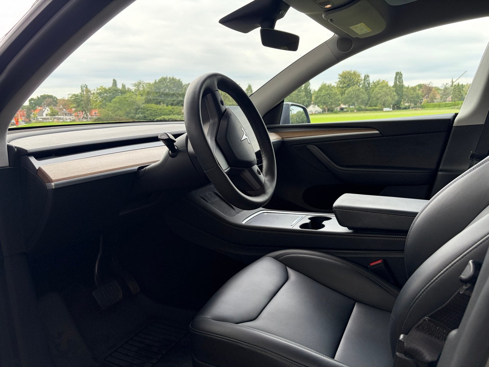 Foto 13 van Tesla Model Y Long Range AWD | BTW | 1e eigenaar | Trekhaak