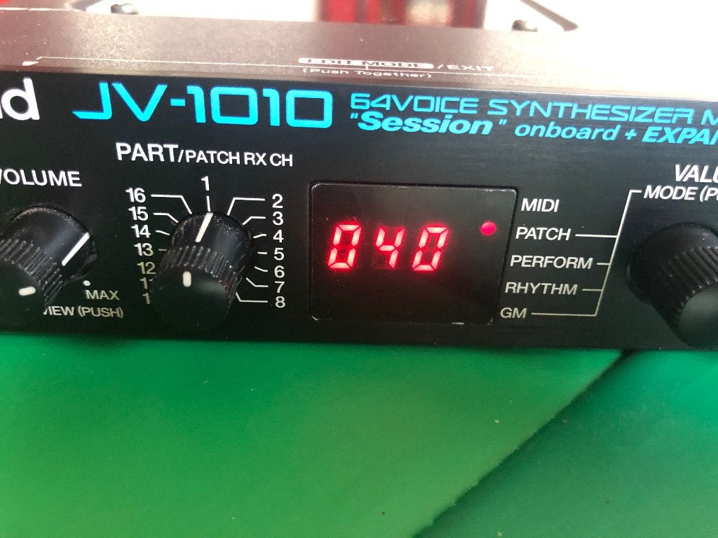 Roland JV-1010 Sound module 64-voice polyphony JV1010, Muziek en Instrumenten, Ophalen of Verzenden, Gebruikt, Roland