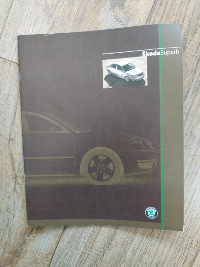 Skoda Superb brochure 2003 - Engels, 16 pagina's, Ophalen of Verzenden, Zo goed als nieuw, Overige merken, Skoda