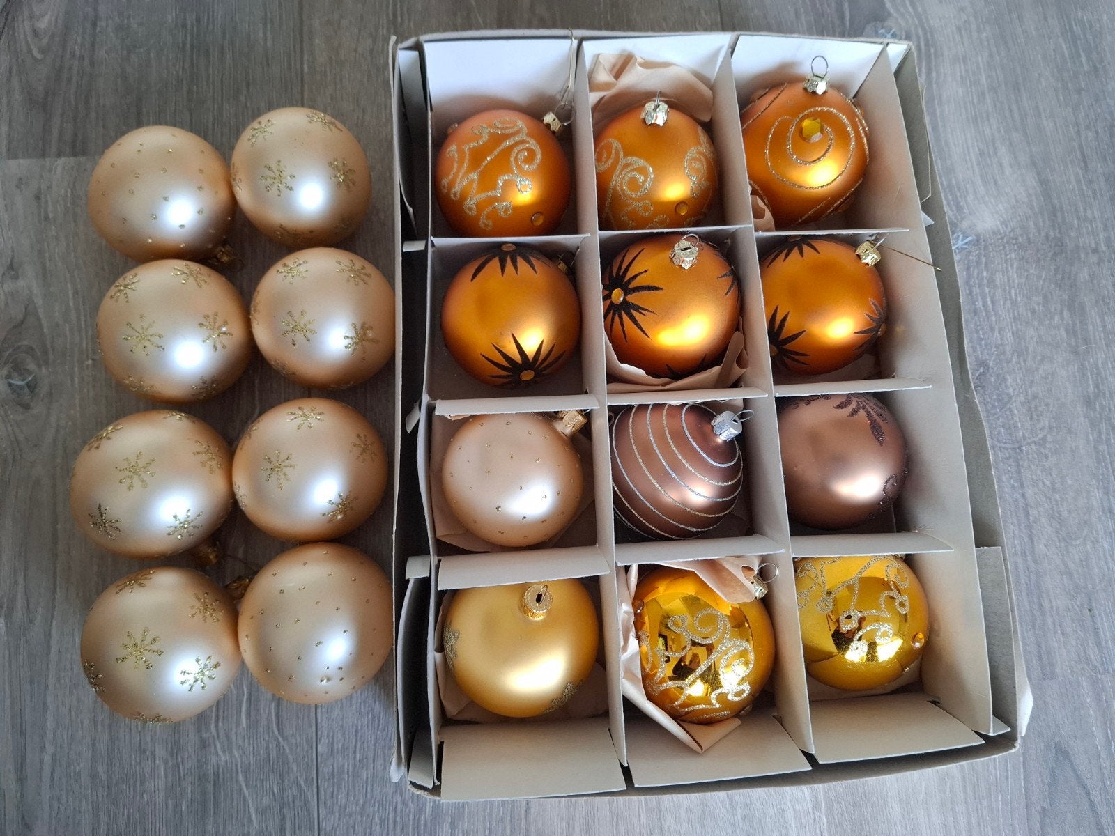 Kerstballen, Ophalen, Zo goed als nieuw