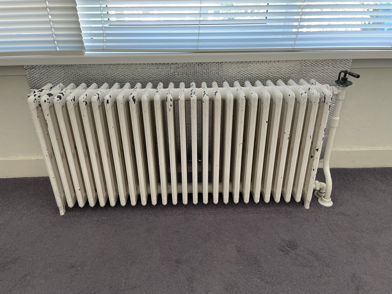 Vintage gietijzeren radiator - Gebruikt, Doe-het-zelf en Verbouw, Verwarming en Radiatoren, Ophalen, 30 tot 80 cm, Gebruikt, Radiator
