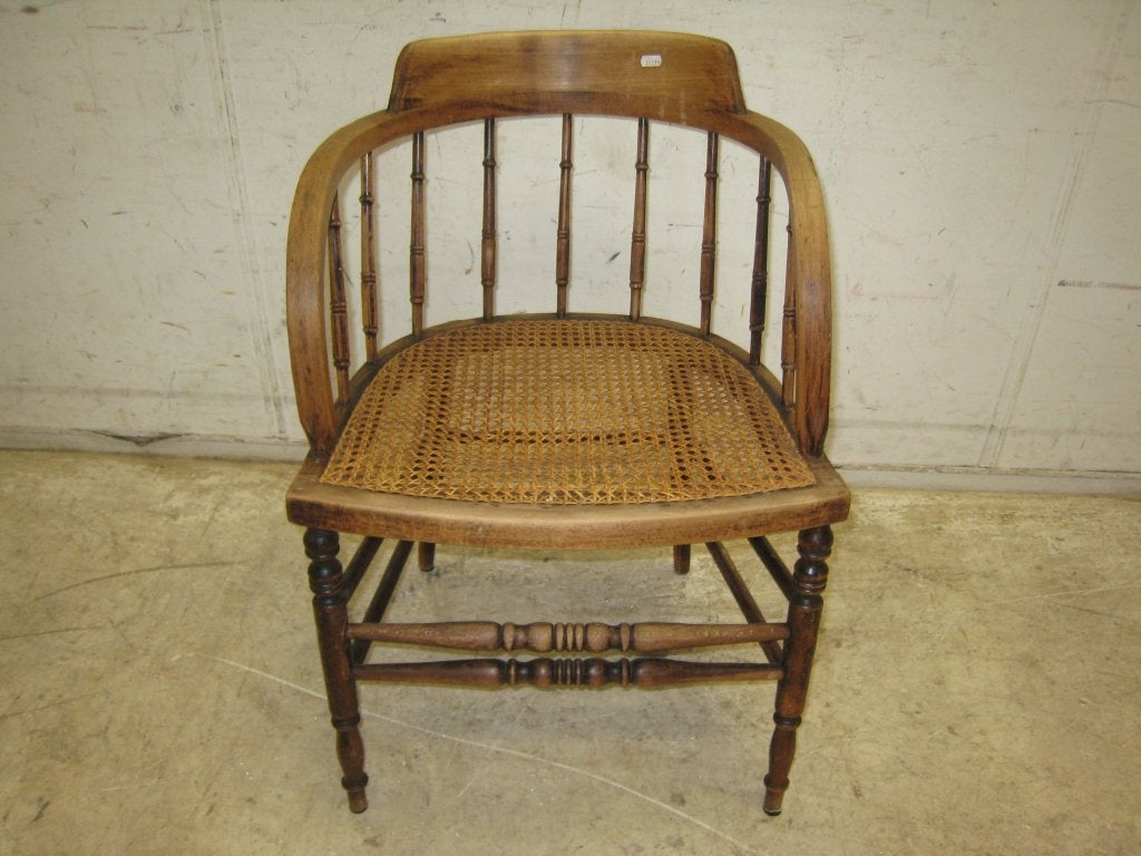 Antieke captain's chair