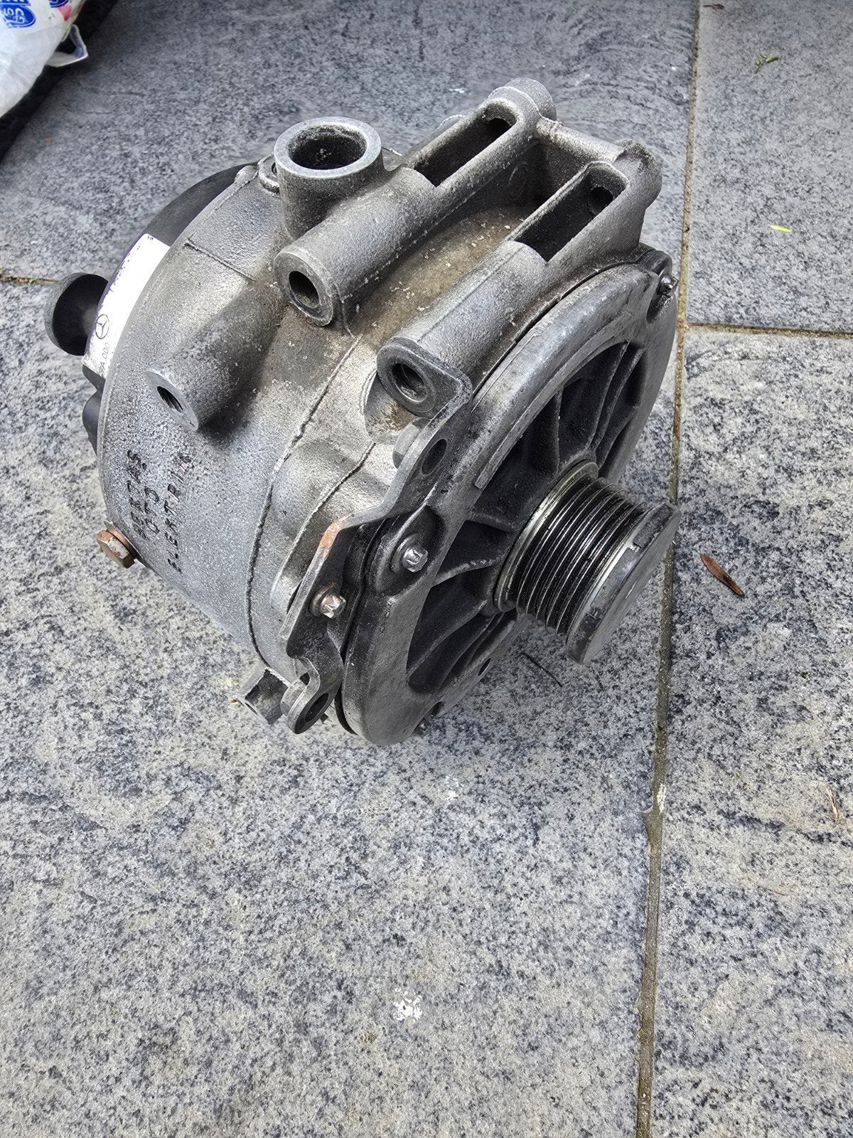 Dynamo Mercedes-Benz W203 C200 CDI, volledig gereviseerd., Ophalen of Verzenden