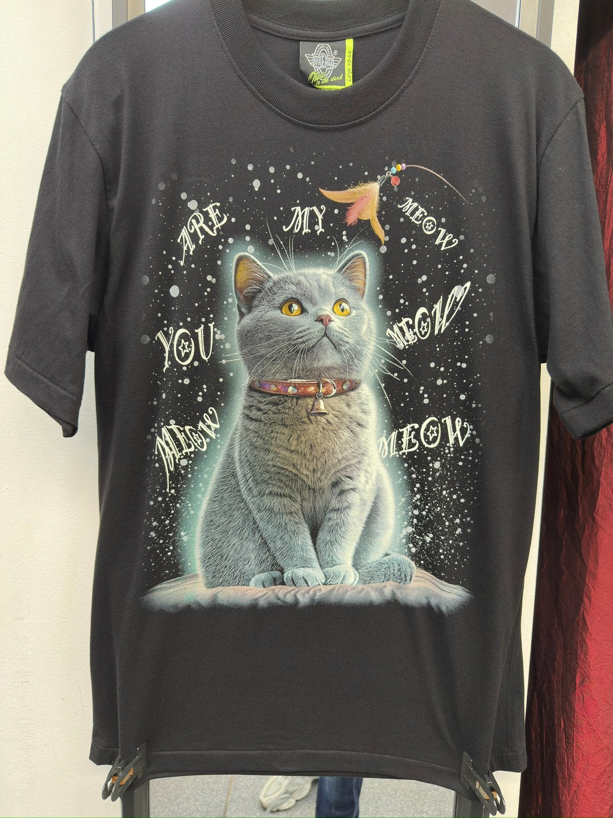 Katten t-shirt maat L glow in the dark, Zwart, Maat 42/44 (L), Nieuw, Ophalen of Verzenden