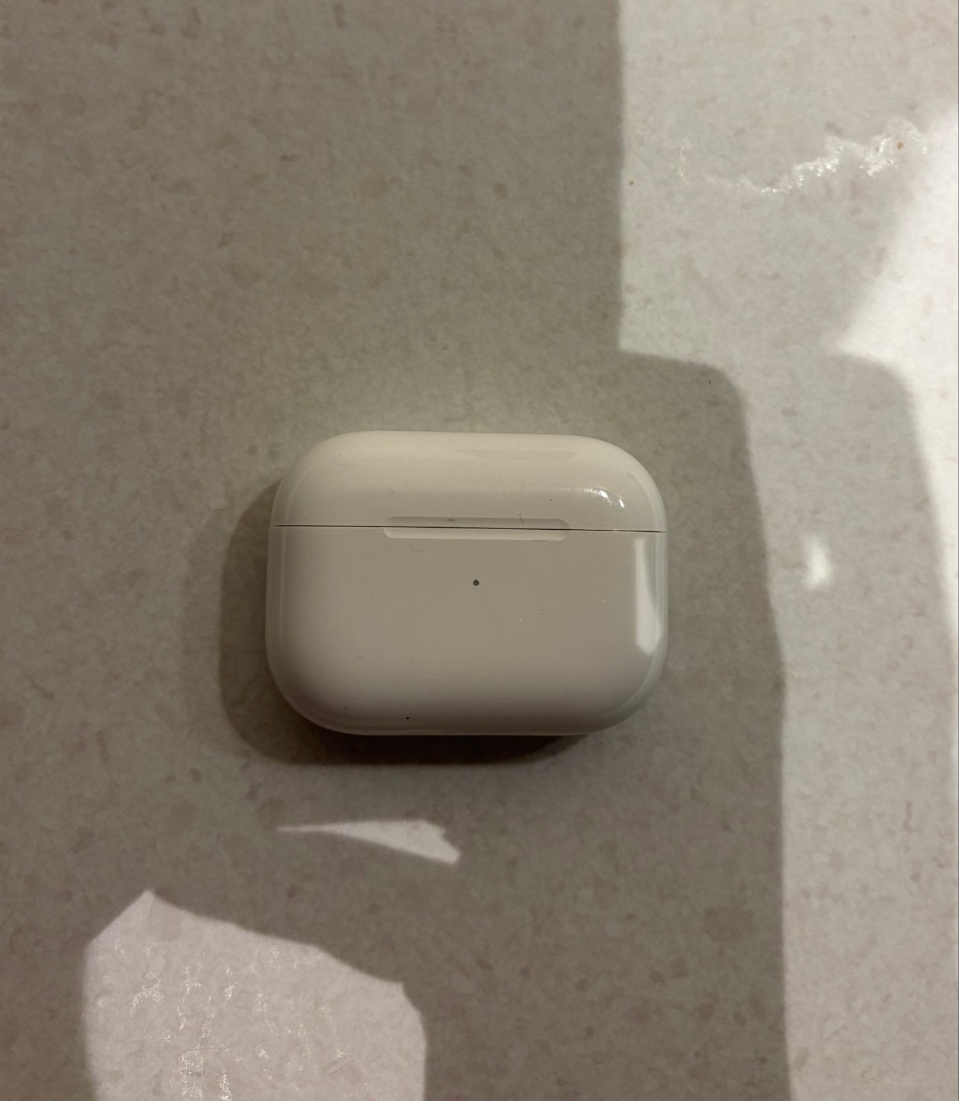 AirPods Pro Oplaadcase (zonder oortjes) - Goede staat, Ophalen, In-ear, Gebruikt, Draadloos opladen