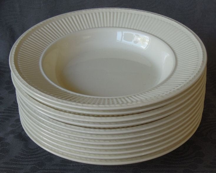 Nr TT107: 11 Diepe Wedgwood Edme borden, Huis en Inrichting, Wedgwood, Klassiek, Nieuw, Ophalen of Verzenden