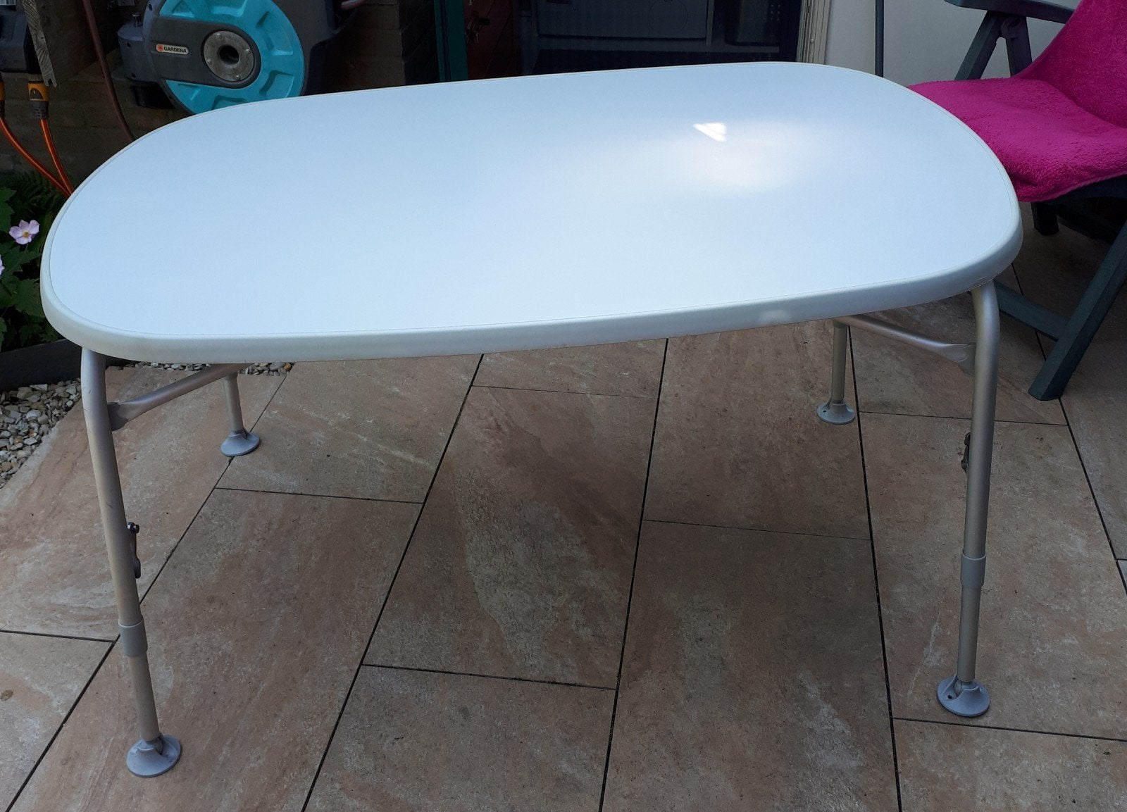 Campingtafel, licht grijs, 89 br., 130 l., hoogte verstelb.r, Ophalen, Gebruikt, Campingtafel